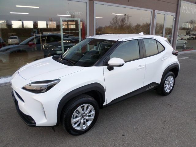 TOYOTA Yaris Cross usata, con Autoradio