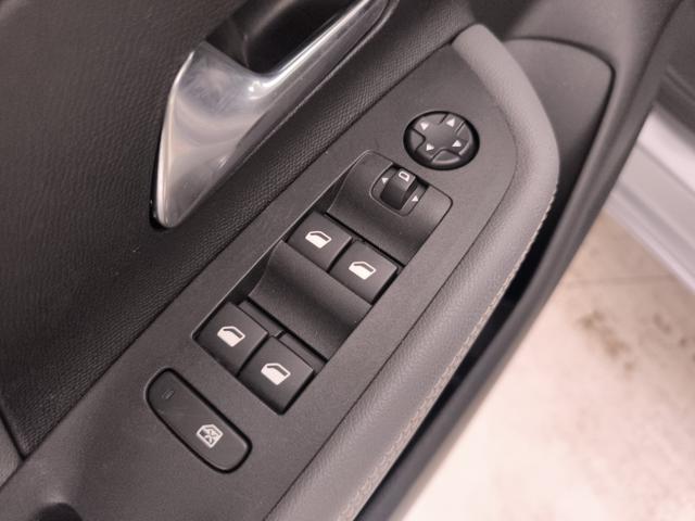 OPEL Mokka usata, con Sedile posteriore sdoppiato