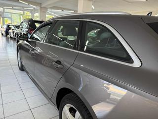 AUDI A4 usata, con Fari LED