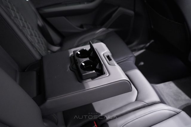 AUDI Q8 usata, con Isofix