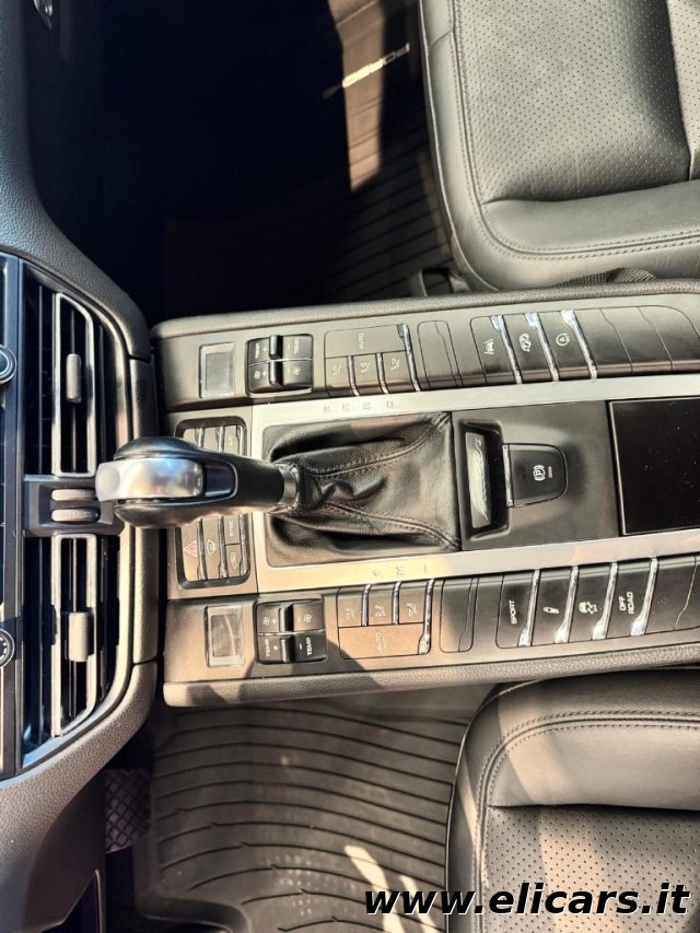 PORSCHE Macan usata, con Controllo automatico clima
