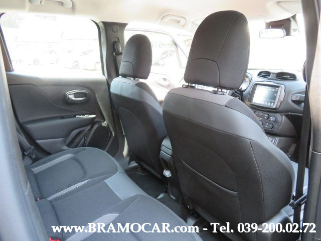 JEEP Renegade usata, con MP3