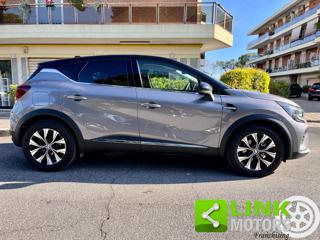 RENAULT Captur usata, con Sistema di navigazione