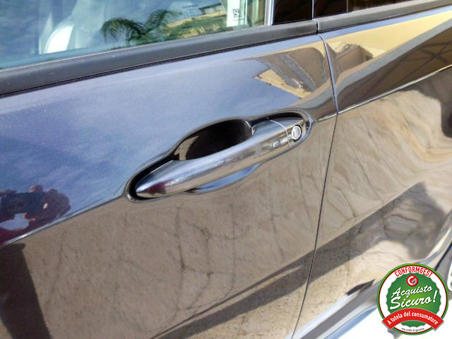 JEEP Compass usata, con Autoradio digitale