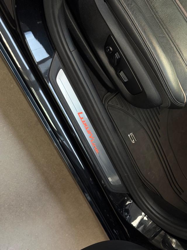 BMW 540 usata, con Luci diurne LED