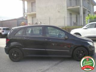 MERCEDES-BENZ B 200 usata, con Climatizzatore