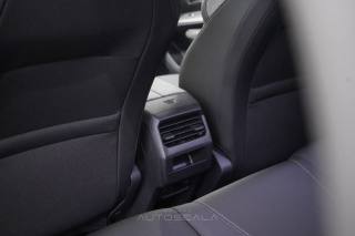 PEUGEOT 3008 usata 27