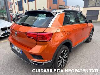 VOLKSWAGEN T-Roc usata, con Airbag