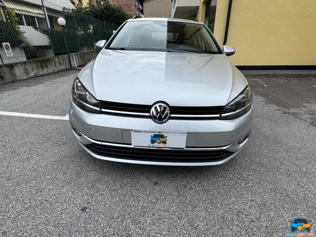VOLKSWAGEN Golf Variant usata 22