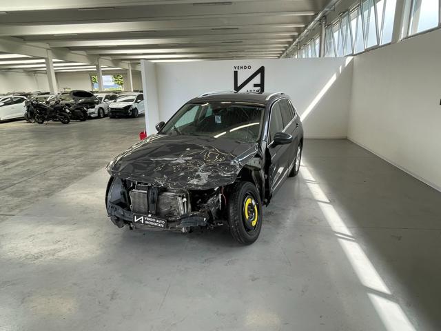 VOLKSWAGEN Tiguan usata, con Airbag laterali