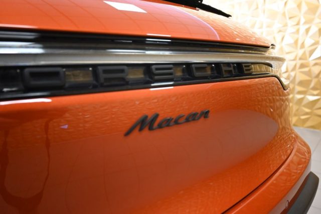 PORSCHE Macan usata 118