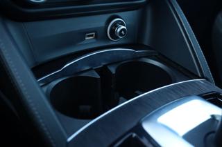 ALFA ROMEO Stelvio usata, con Controllo vocale