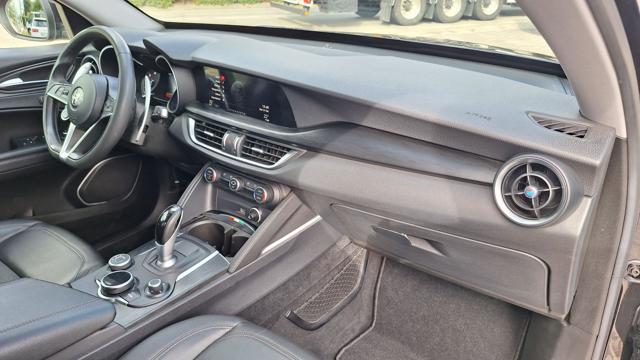 ALFA ROMEO Stelvio usata, con Fendinebbia