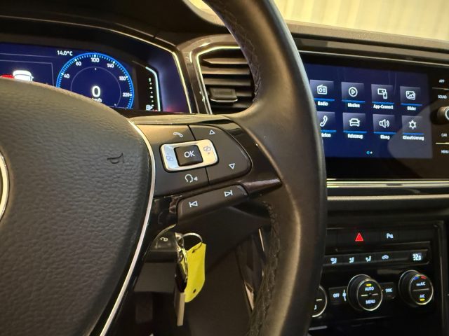 VOLKSWAGEN T-Roc usata, con Controllo automatico clima