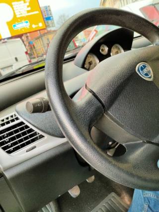 LANCIA Ypsilon usata, con Lettore CD