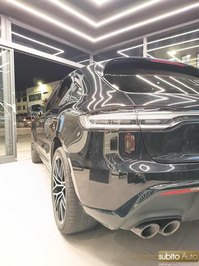 PORSCHE Macan usata 33