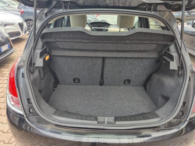 LANCIA Ypsilon usata, con Sistema di navigazione
