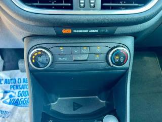 FORD Fiesta usata, con Specchietti laterali elettrici
