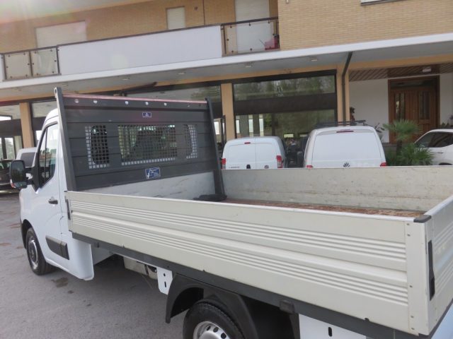RENAULT Master usata, con Controllo trazione