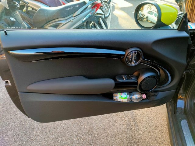 MINI Cooper SE usata, con Interni in pelle