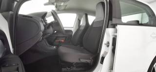 VOLKSWAGEN up! usata, con Servosterzo