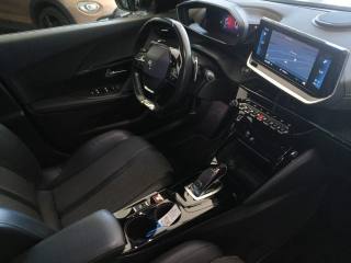 PEUGEOT 2008 usata, con Bluetooth