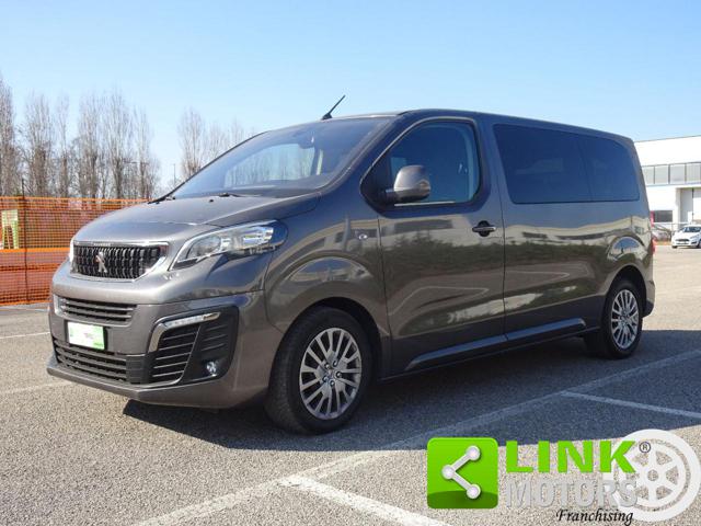 PEUGEOT Traveller usata, con Park Distance Control