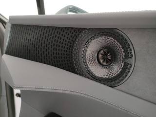 LOTUS Emeya usata, con Autoradio digitale