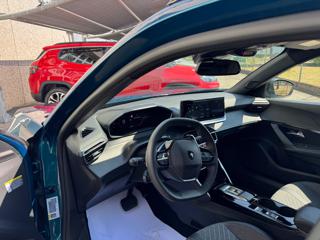PEUGEOT 2008 usata, con Cerchi in lega