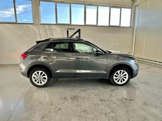 VOLKSWAGEN T-Roc usata, con Cerchi in lega