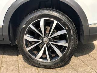 VOLKSWAGEN T-Roc usata, con Freno di stazionamento elettrico