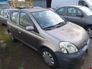 TOYOTA Yaris usata, con Airbag Passeggero