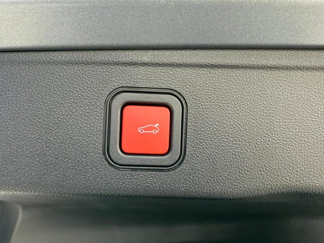 JEEP Avenger usata, con Park Distance Control