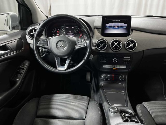 MERCEDES-BENZ B 200 usata, con Servosterzo