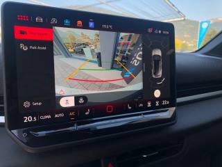 VOLKSWAGEN T-Roc usata, con Touch screen