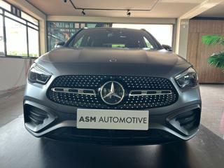 MERCEDES-BENZ GLA 200 usata, con Airbag