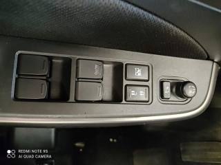 SUZUKI Swift usata, con Autoradio digitale