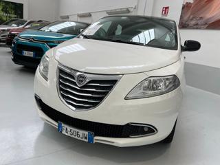 LANCIA Ypsilon 1.2  Oro  Benzina pagabile in contanti