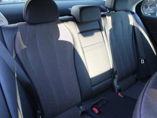MERCEDES-BENZ E 220 usata, con Immobilizzatore elettronico