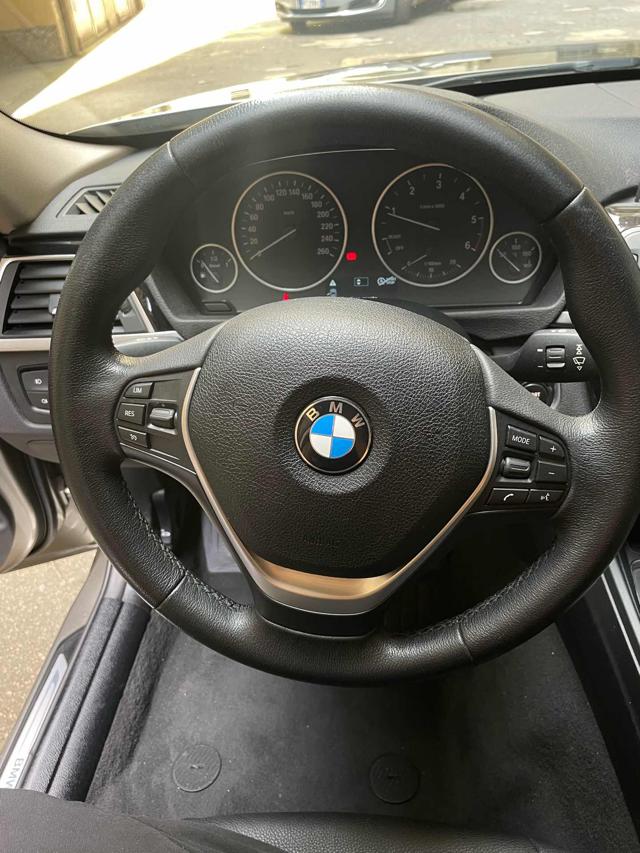 BMW 320 usata, con Fendinebbia