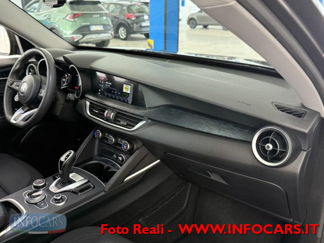 ALFA ROMEO Stelvio usata, con Controllo trazione