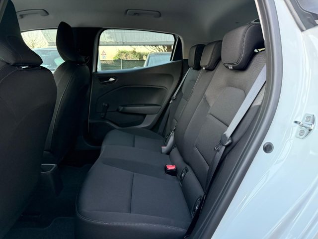 RENAULT Clio usata 9