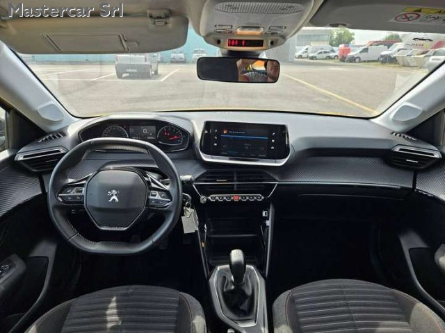 PEUGEOT 208 usata, con Volante in pelle