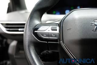 PEUGEOT 3008 usata, con USB