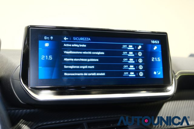 PEUGEOT 208 usata, con Luci diurne