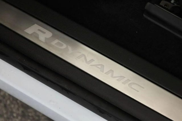 LAND ROVER Range Rover Evoque usata, con Sistema di navigazione