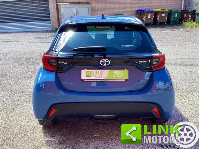 TOYOTA Yaris usata, con Autoradio