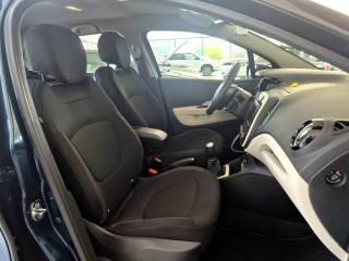 RENAULT Captur usata, con USB