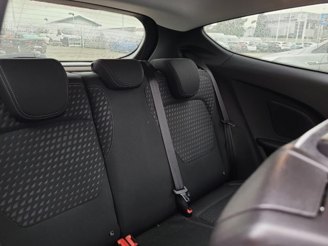 FORD Fiesta usata, con Boardcomputer