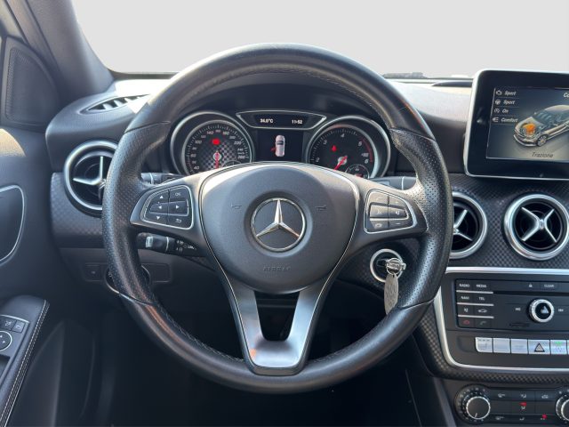 MERCEDES-BENZ A 180 usata 12
